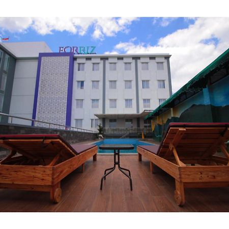 Forriz Hotel Джок'якарта Екстер'єр фото