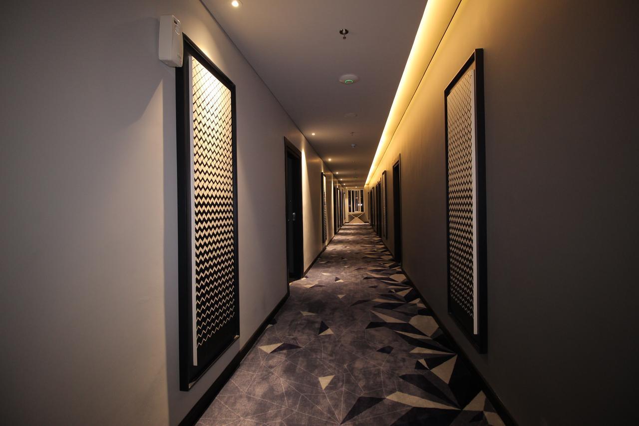 Forriz Hotel Джок'якарта Екстер'єр фото